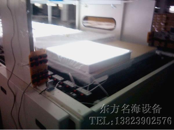 LED混合老化线