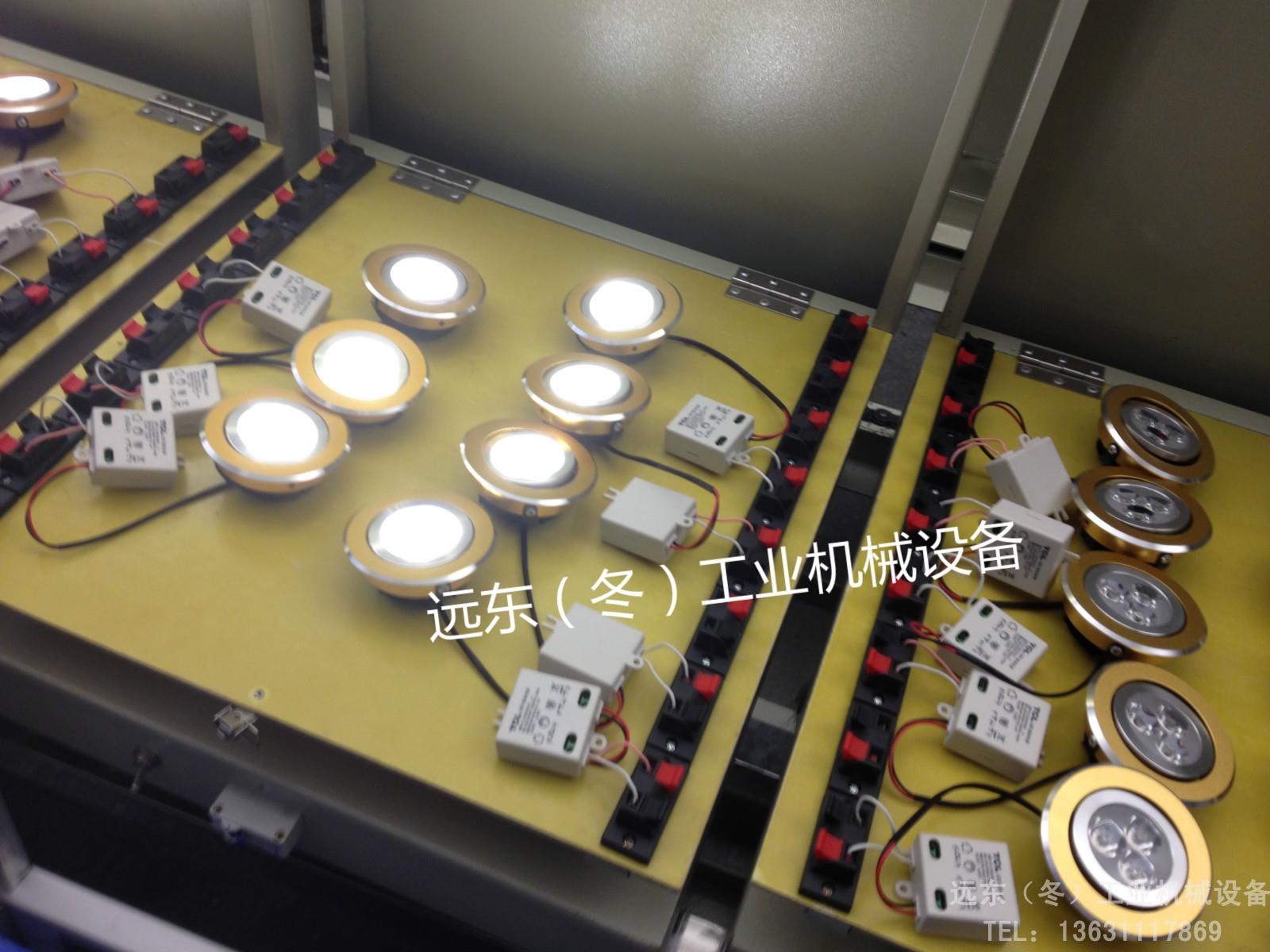 LED灯老化线.